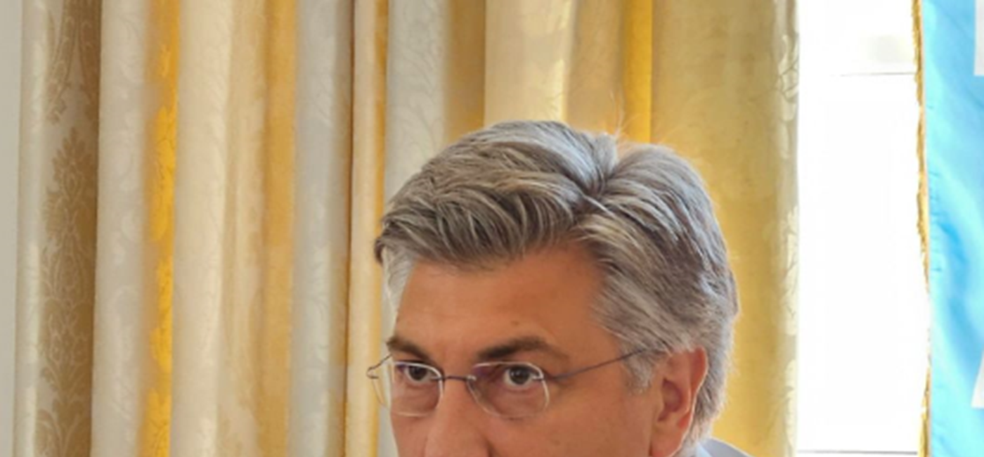 Kao društvo moramo reagirati na ispravan način i reći: DA sportu i NE huliganizmu